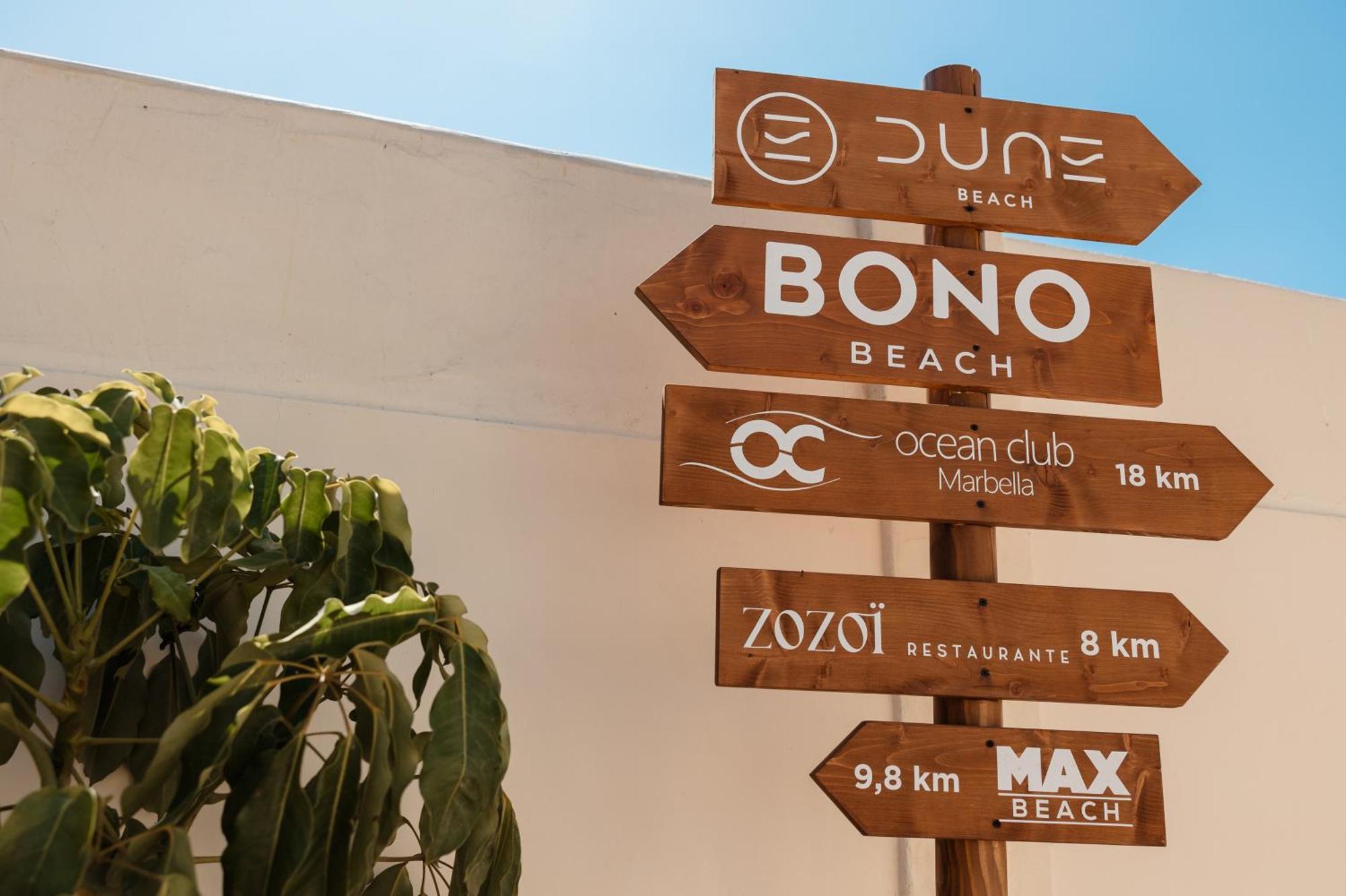 With Minimalist Decor, Pool And Bbq, Two Minutes' Walk From Costabella Marbella
